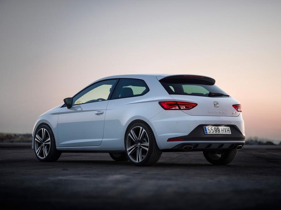  Seat Leon SC Cupra 280 2014 года  (фото 17 из 20)